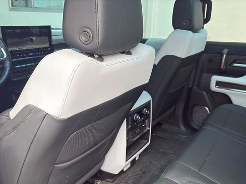 Used 2023 GMC Hummer EV Edition 1 AWD/4WD image 17