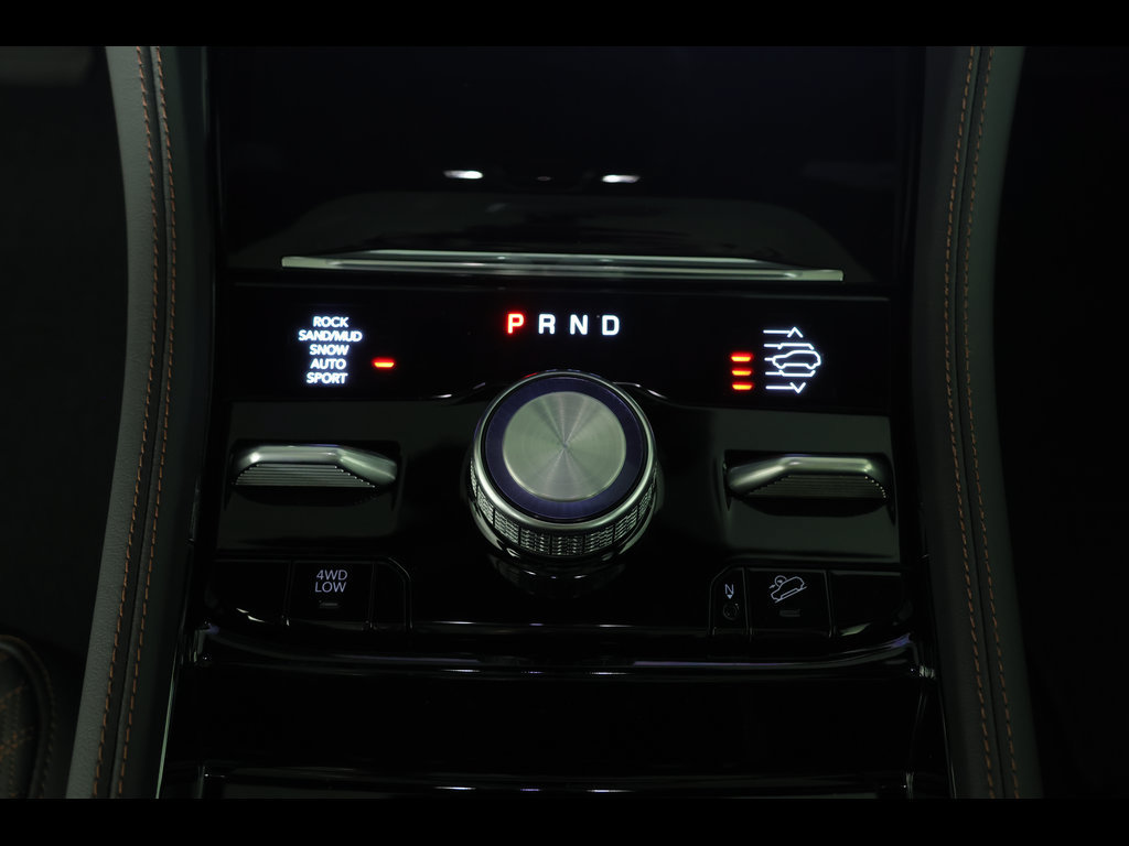 New 2027 Jeep Grand Cherokee Summit AWD/4WD image 24