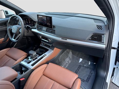 Certified 2023 Audi Q5 2.0T Premium Plus w/ Premium Plus Package image 30