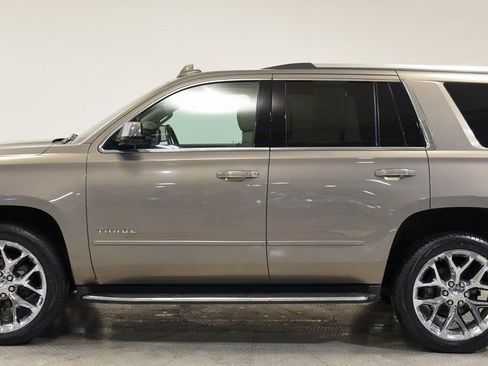 Used 2019 Chevrolet Tahoe Premier image 3