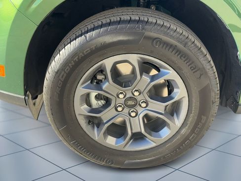 New 2025 Ford Maverick XLT w/ XLT Luxury Package image 5