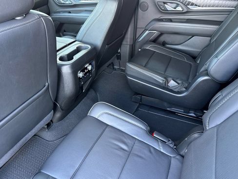 Certified 2024 GMC Yukon Denali AWD/4WD image 13