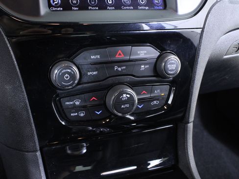 Used 2021 Chrysler 300 S w/ S Model Appearance Package RWD image 23