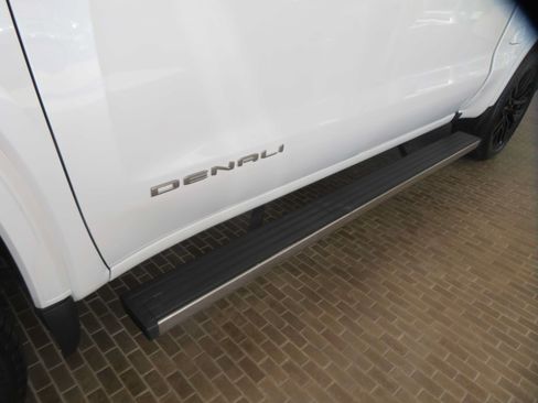Used 2019 GMC Sierra 1500 Denali w/ Denali Ultimate Package AWD/4WD image 85
