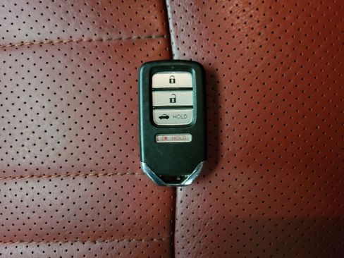 Used 2020 Honda Accord Sport image 32