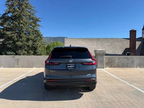 Used 2023 Honda CR-V EX-L image 6