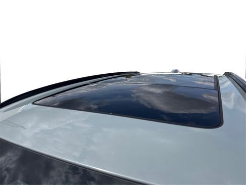 Certified 2024 BMW X5 sDrive40i w/ M Sport Package image 12