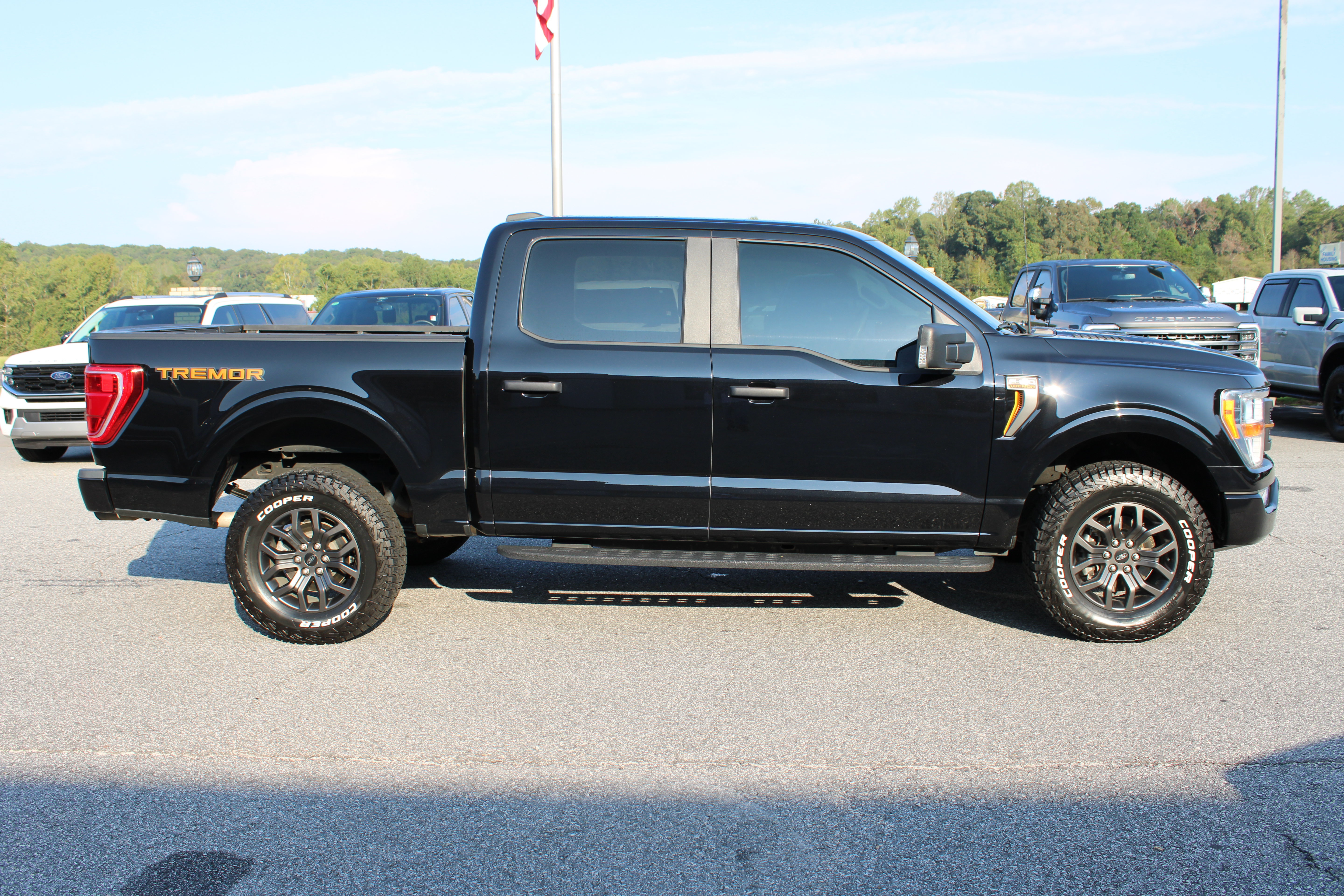 Used 2022 Ford F150 Tremor w/ Bed Utility Package AWD/4WD image 5