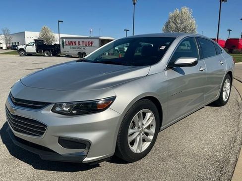 Used 2016 Chevrolet Malibu LT image 3