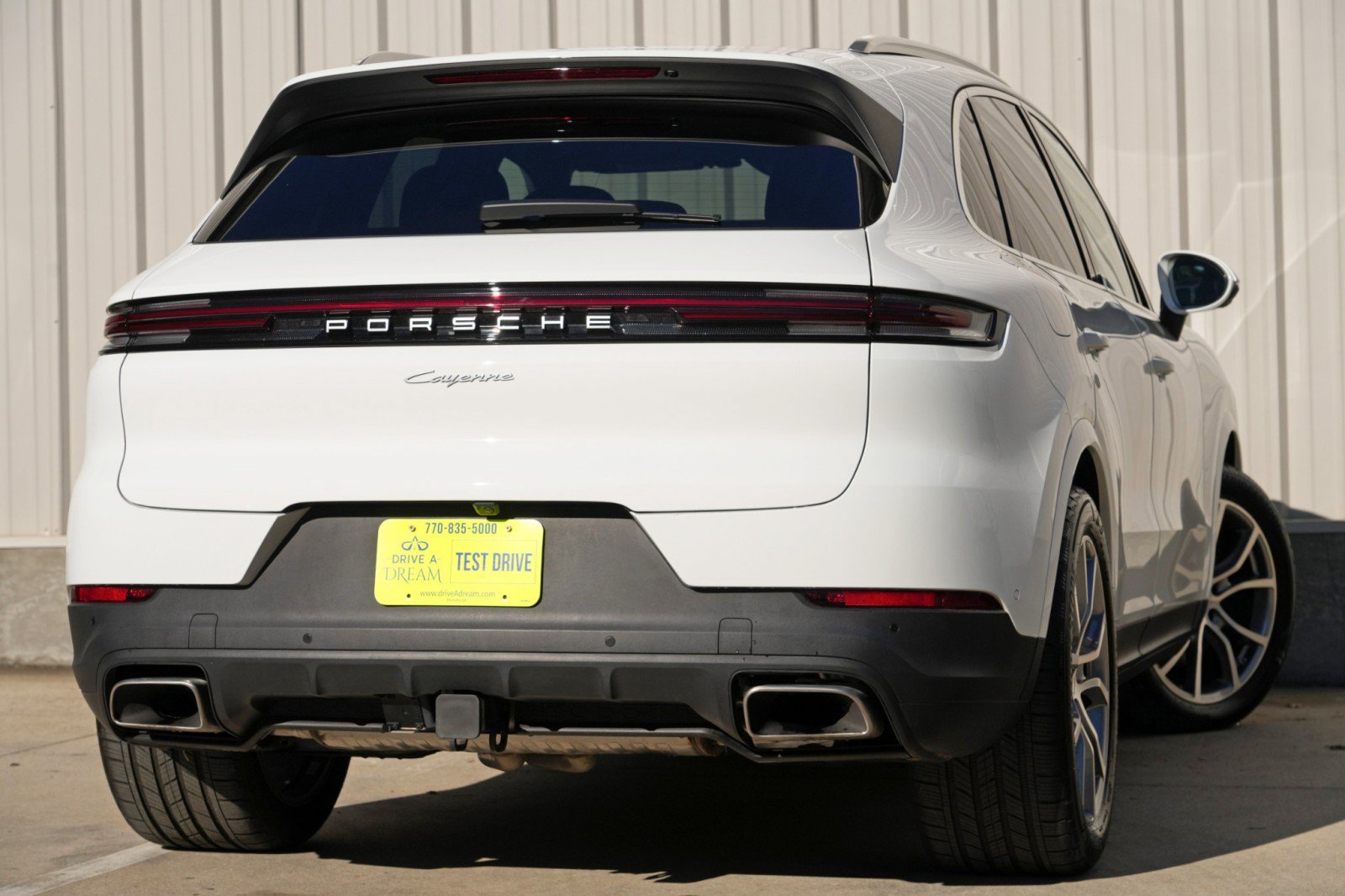 Used 2026 Porsche Cayenne AWD/4WD image 5