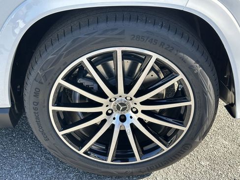 New 2026 Mercedes-Benz GLS 450 4MATIC image 14