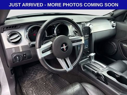 Used 2007 Ford Mustang Premium image 10