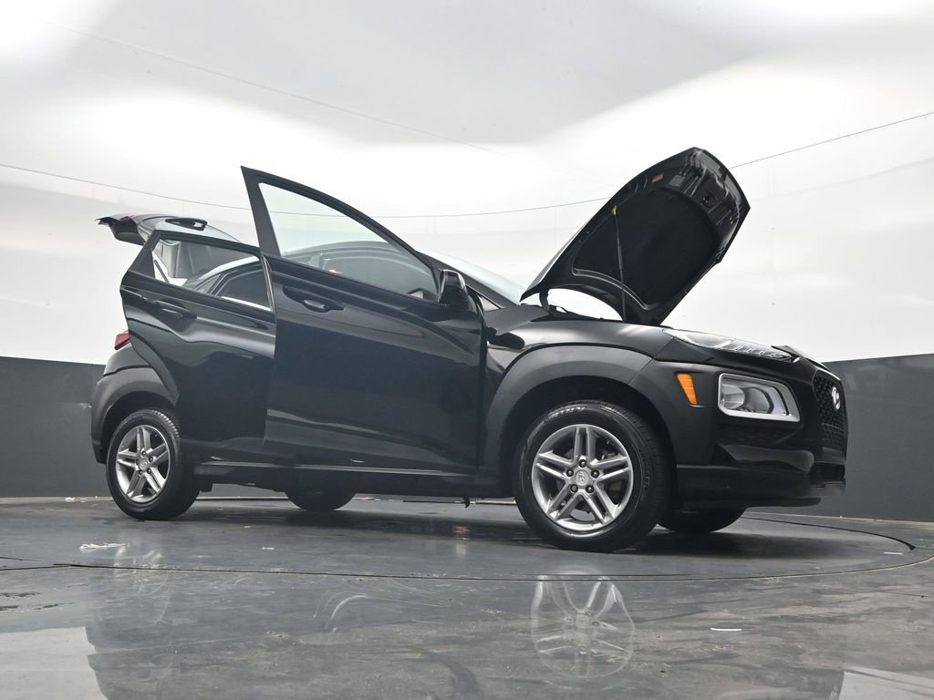 Used 2020 Hyundai Kona SE FWD image 44