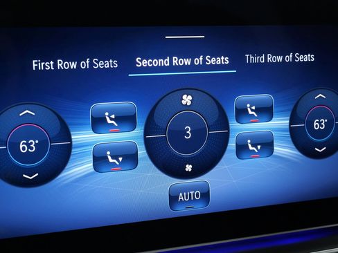 Used 2025 Mercedes-Benz GLS 450 4MATIC image 63