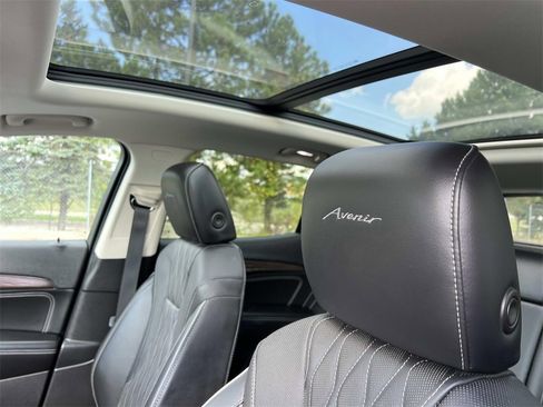 Certified 2023 Buick Envision Avenir image 19