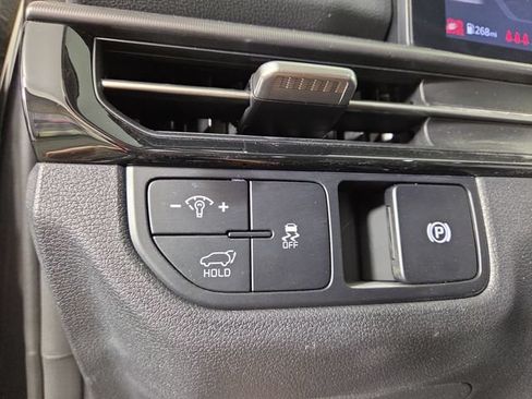 Certified 2026 Kia Sportage SX FWD image 28