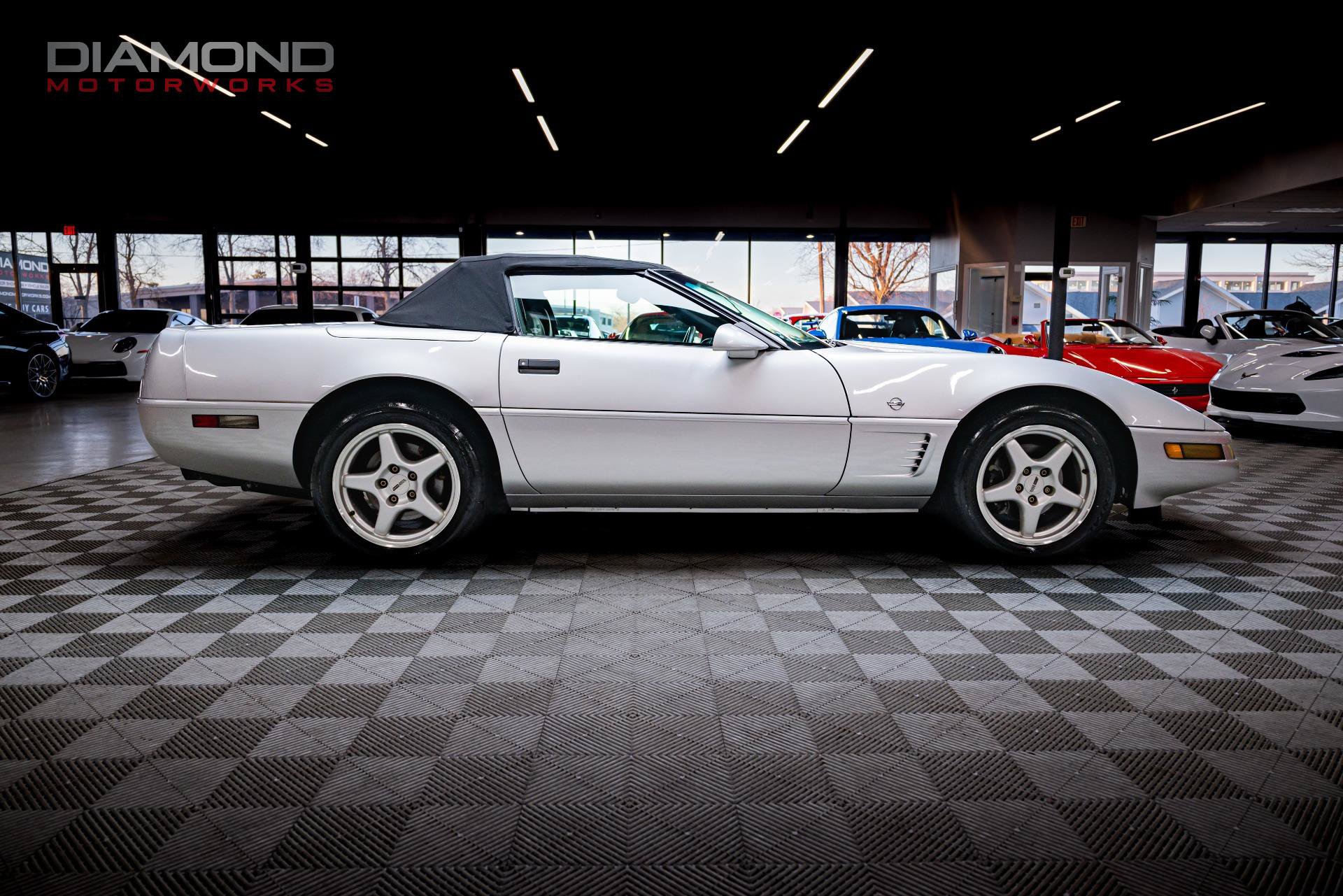 Used 1996 Chevrolet Corvette Convertible RWD image 31