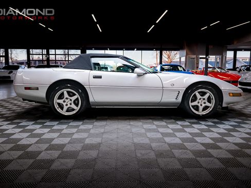 Used 1996 Chevrolet Corvette Convertible image 31