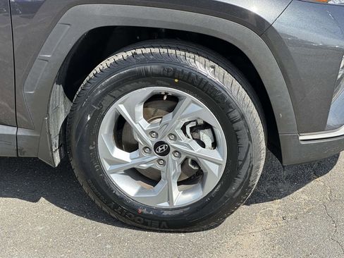 Used 2023 Hyundai Tucson SE AWD/4WD image 6