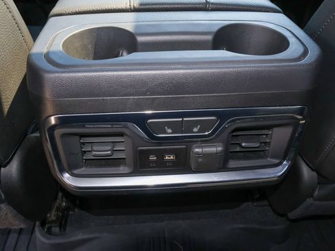 Used 2023 GMC Sierra 2500 Denali w/ Denali Ultimate Package AWD/4WD image 15
