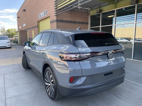 Used 2024 Volkswagen ID.4 S image 4