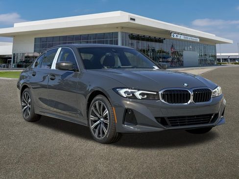 New 2026 BMW 330i Sedan w/ Premium Package RWD image 2
