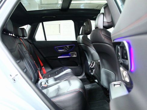 Certified 2024 Mercedes-Benz GLC 43 AMG 4MATIC image 24