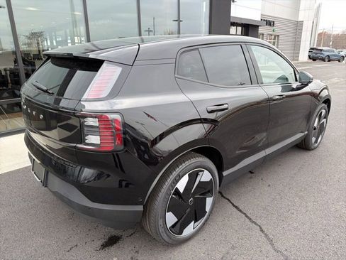 New 2025 Volvo EX30 Ultra w/ Protection Package Premier image 3