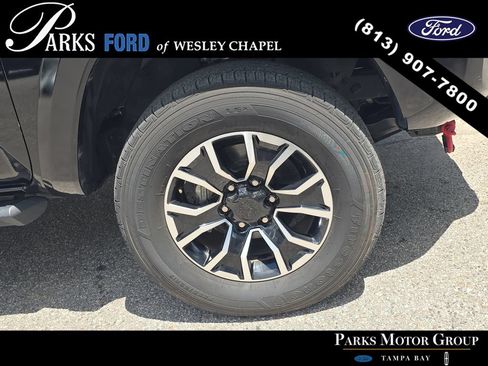 Used 2023 Toyota Tacoma TRD Sport w/ Technology Package AWD/4WD image 31