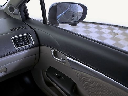 Used 2014 Honda Civic EX image 18