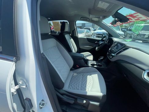 Used 2021 Chevrolet Equinox LT FWD image 27