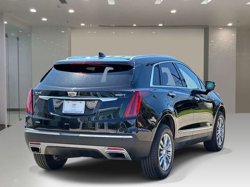 Used 2023 Cadillac XT5 Premium Luxury AWD/4WD image 4