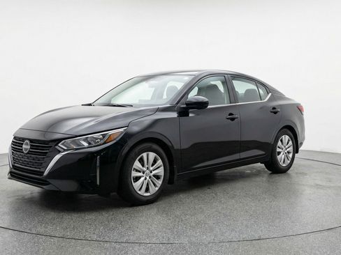 Used 2025 Nissan Sentra S FWD image 3