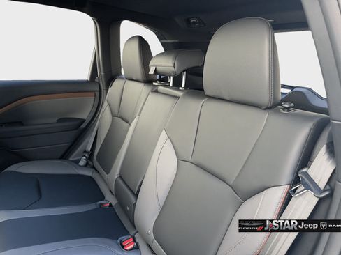 Used 2025 Subaru Forester Sport AWD/4WD image 26