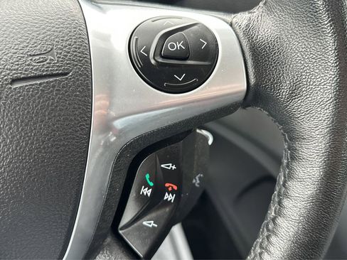 Used 2017 Ford C-MAX Energi SE w/ Equipment Group 401A image 33