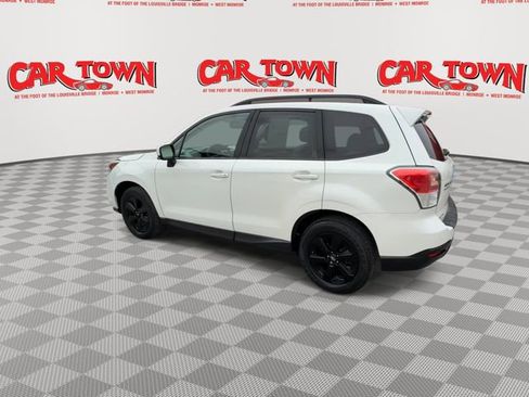 Used 2018 Subaru Forester 2.5i Premium image 6