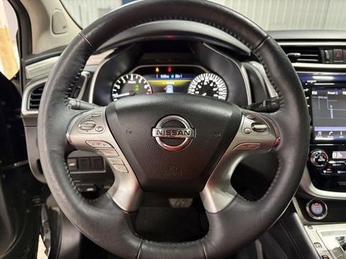 Used 2018 Nissan Murano SL image 11