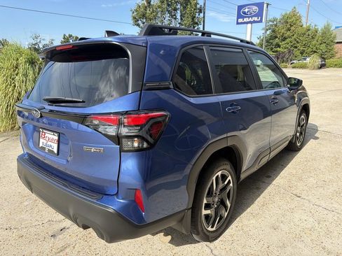 New 2026 Subaru Forester Touring AWD/4WD image 5