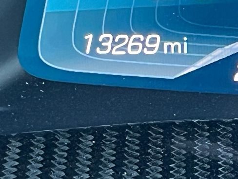 Used 2023 Chevrolet Corvette Stingray Premium Conv w/ Z51 Performance Package image 21