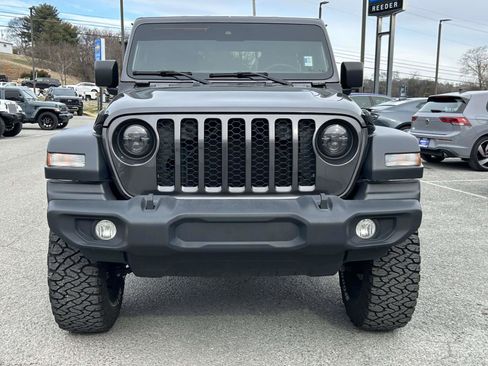 Used 2024 Jeep Wrangler Sport S image 8