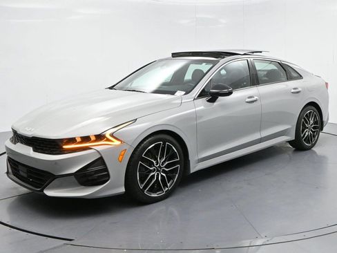 Used 2022 Kia K5 GT w/ GT1 Package FWD image 3