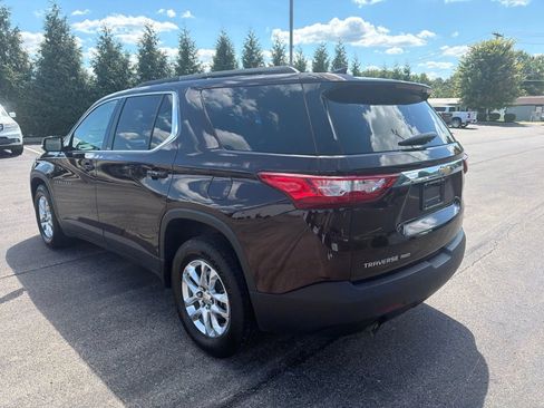 Used 2020 Chevrolet Traverse LT w/ LPO, Floor Liner Package AWD/4WD image 3