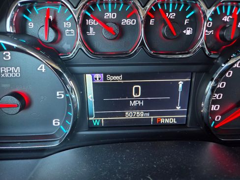 Used 2017 GMC Sierra 1500 SLE w/ SLE Value Package image 14