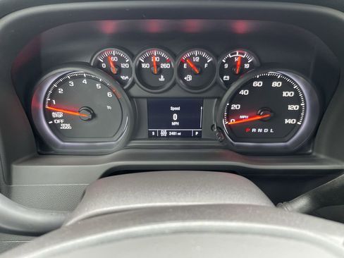 Used 2024 GMC Sierra 1500 Pro w/ Pro Value Package image 11