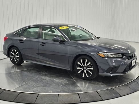 Certified 2022 Honda Civic EX image 34