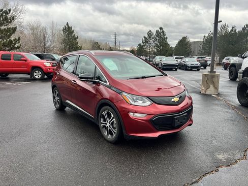Used 2019 Chevrolet Bolt Premier w/ Infotainment Package image 1