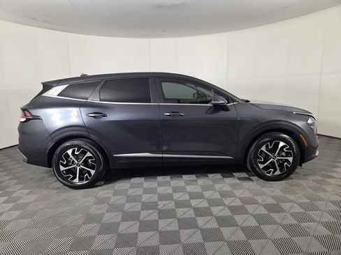 Used 2023 Kia Sportage EX FWD image 5