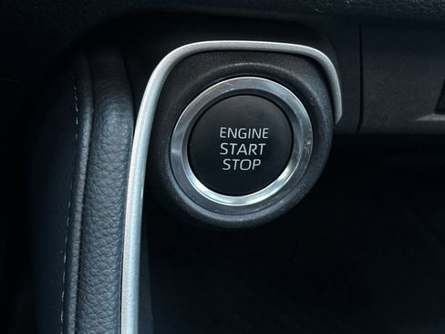 Used 2025 Toyota Grand Highlander FWD image 22
