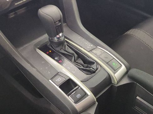 Used 2020 Honda Civic LX image 25