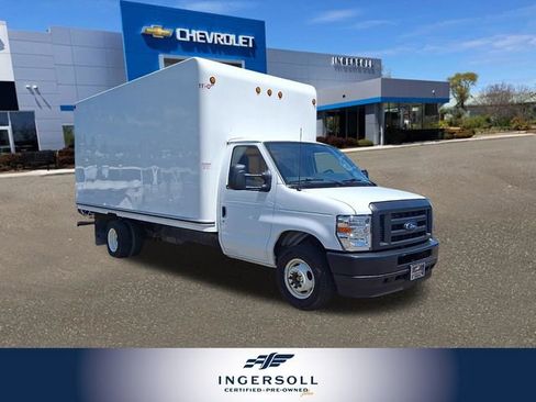 Used 2024 Ford E-450 and Econoline 450 Super Duty RWD image 1